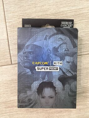Capcom x Kith for Hyper Mega Tech Super Pocket fgkit2hmtusa Brand New IN HAND